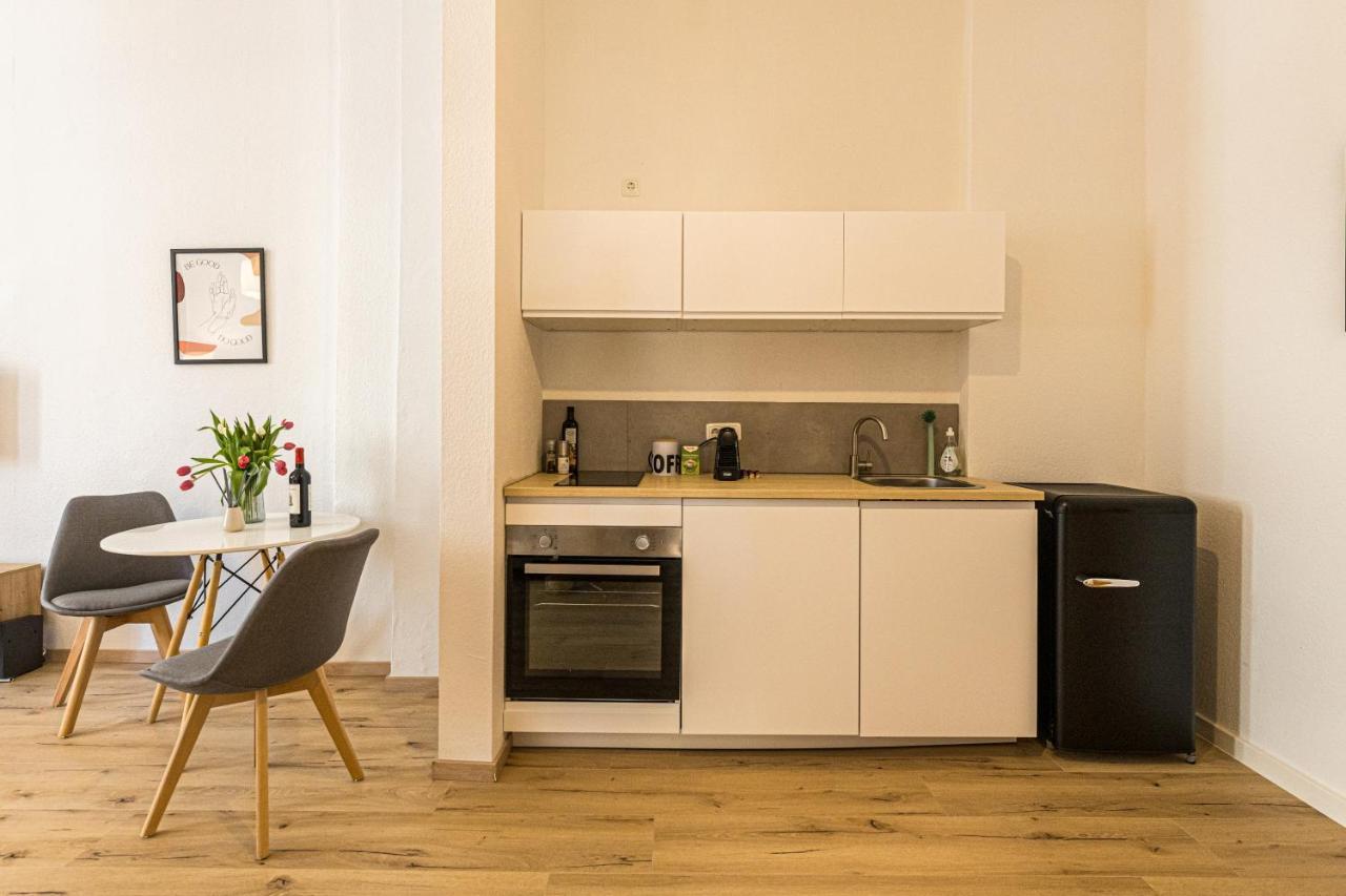 Ruhige Und Stilvolle Wohnung Am Clara-Zetkin-Park Leipzig Bagian luar foto