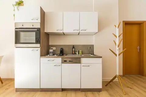 Ruhige Und Stilvolle Wohnung Am Clara-Zetkin-Park Leipzig Bagian luar foto